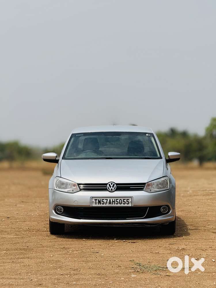 Volkswagen Vento 2010-2013 Petrol Highline, 2012, Petrol