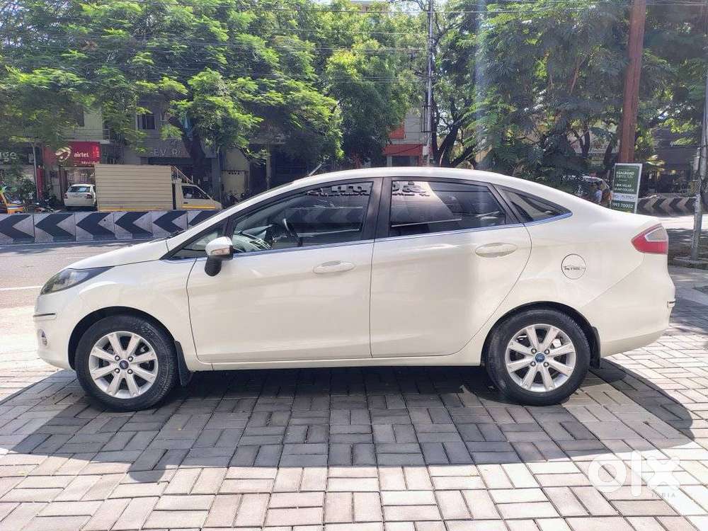 Ford Fiesta Petrol Titanium, 2012, Petrol