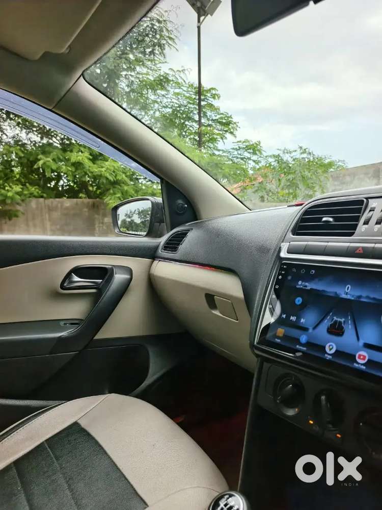 Volkswagen Polo 2011 Petrol