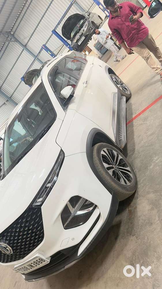 Mg Hector Plus 2023 Diesel 50324 Km Driven
