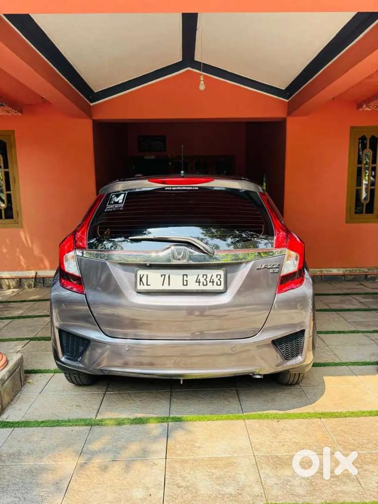 Honda Jazz 2019 Diesel Well Maintained