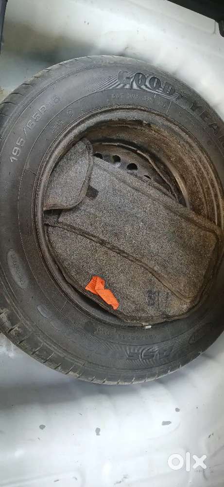 Hyundai Venue 2022 Diesel 55400 Km Driven Well Maintined Car