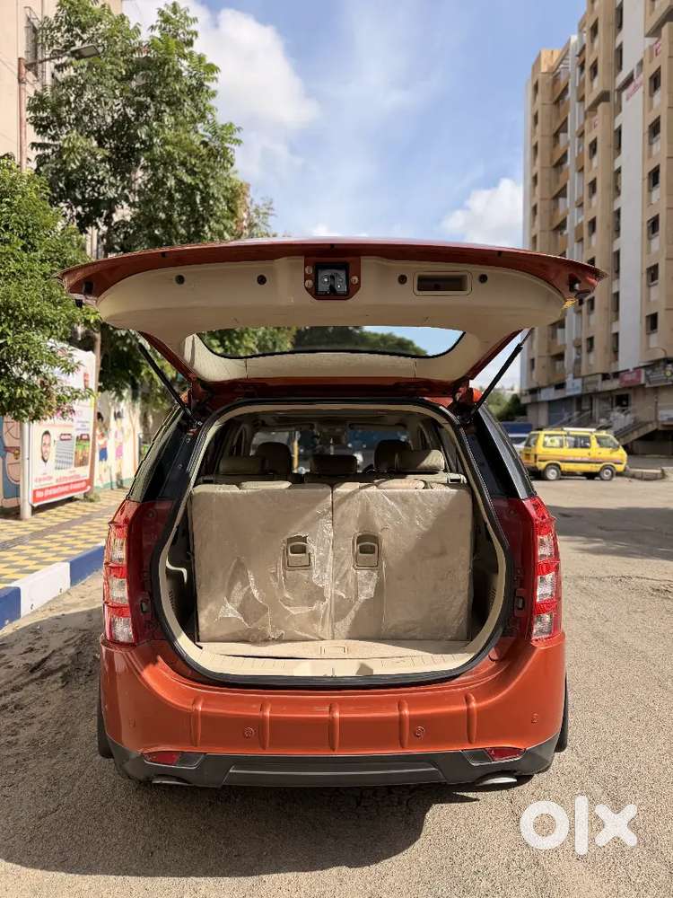 Mahindra Xuv500 W10 Top Model