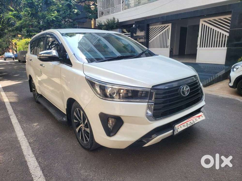 Toyota Innova Crysta 2.8 Zx At, 2016, Diesel