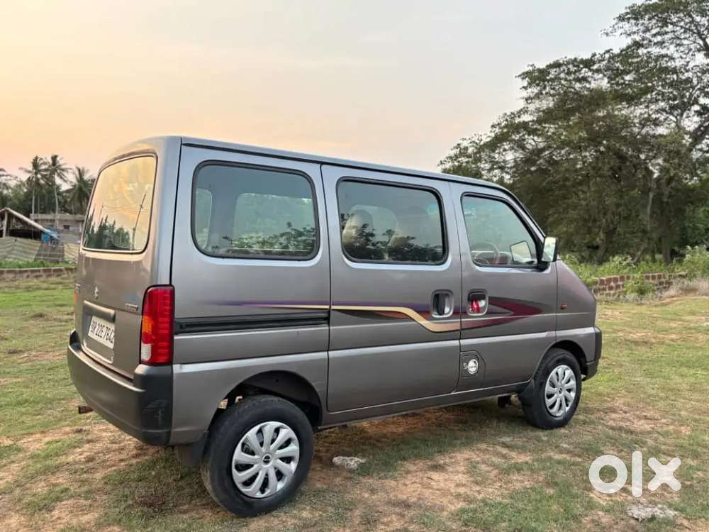 Maruti Suzuki Eeco 5str Fully New Condition