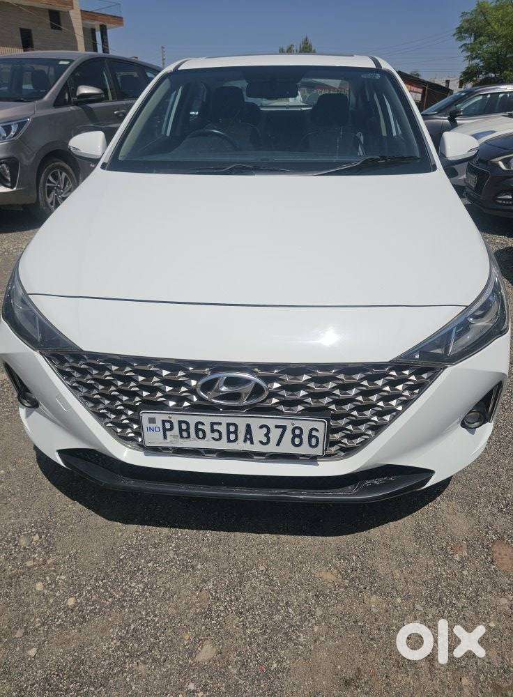 Hyundai Verna 1.5 Sx Diesel Mt, 2021, Diesel