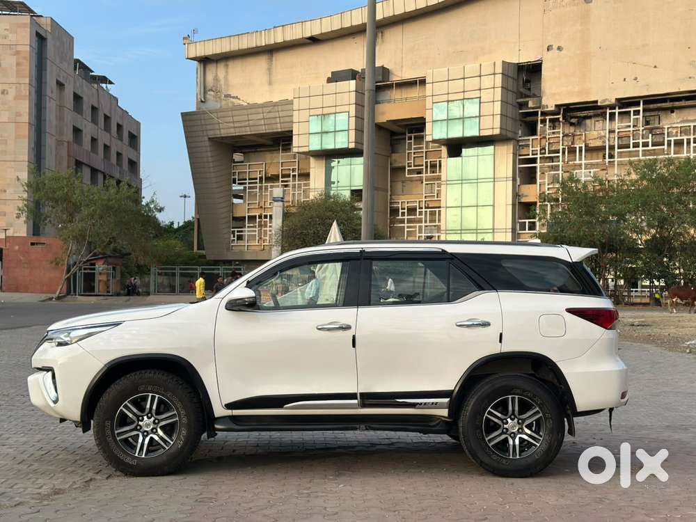 Toyota Fortuner 4x2 At 2.8 Diesel, 2018, Diesel