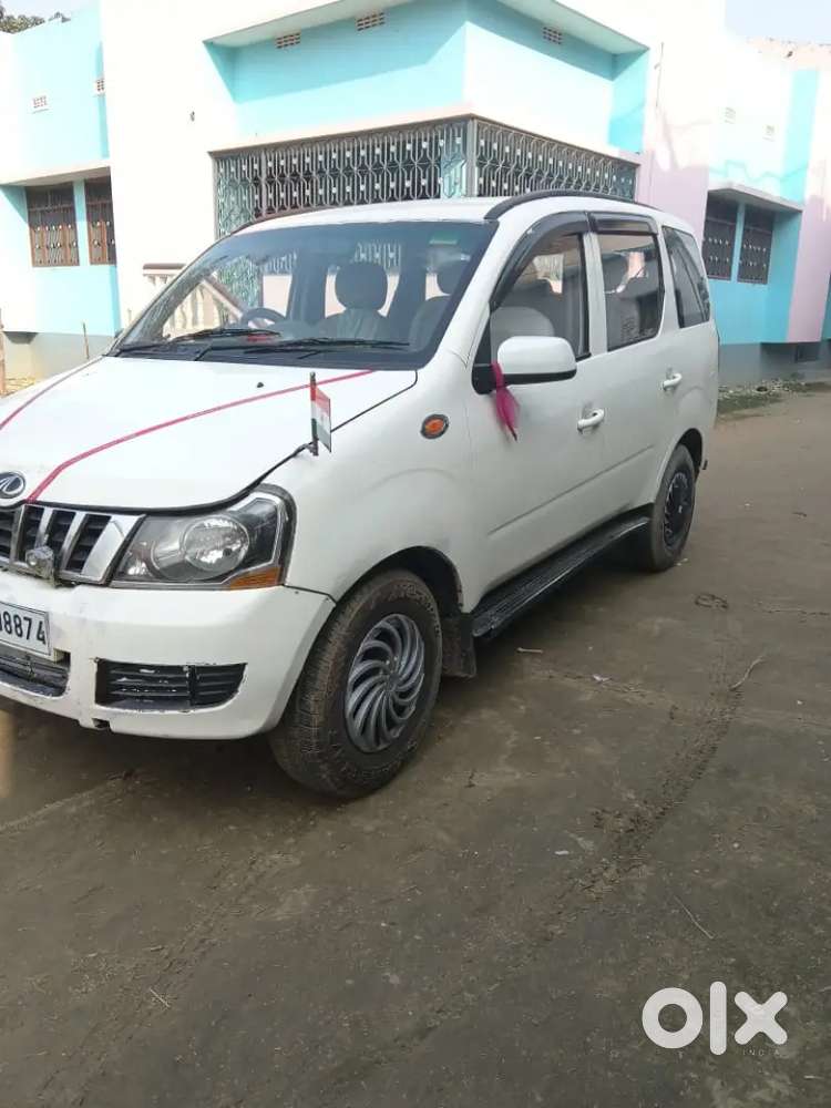 Mahindra Xylo 2013