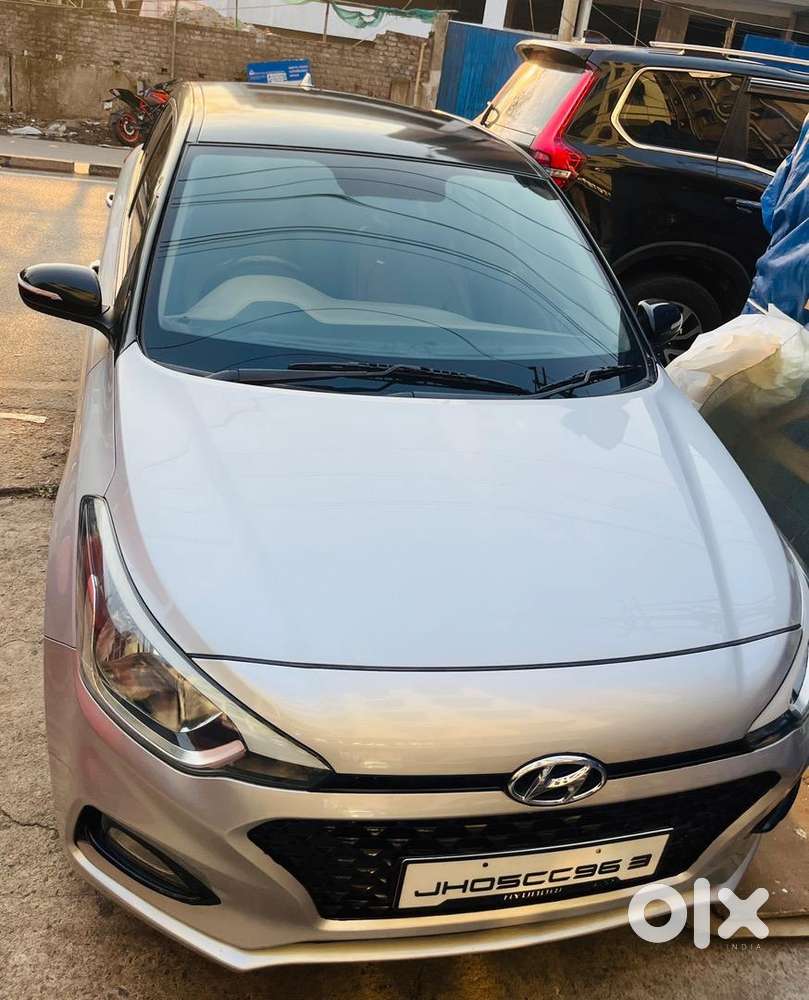 Hyundai I20 Elite For Sale With Service Record In Good Condition