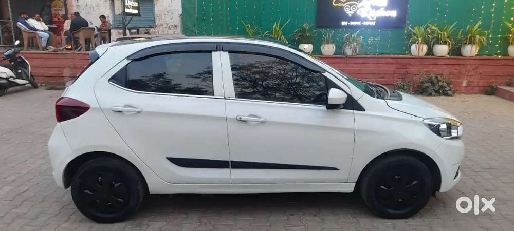 Tata Tiago Petrol 2017 Manual
