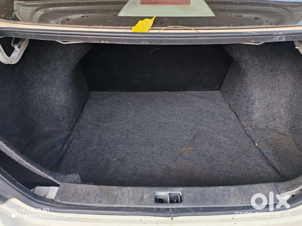 Renault Scala Petrol At 2015
