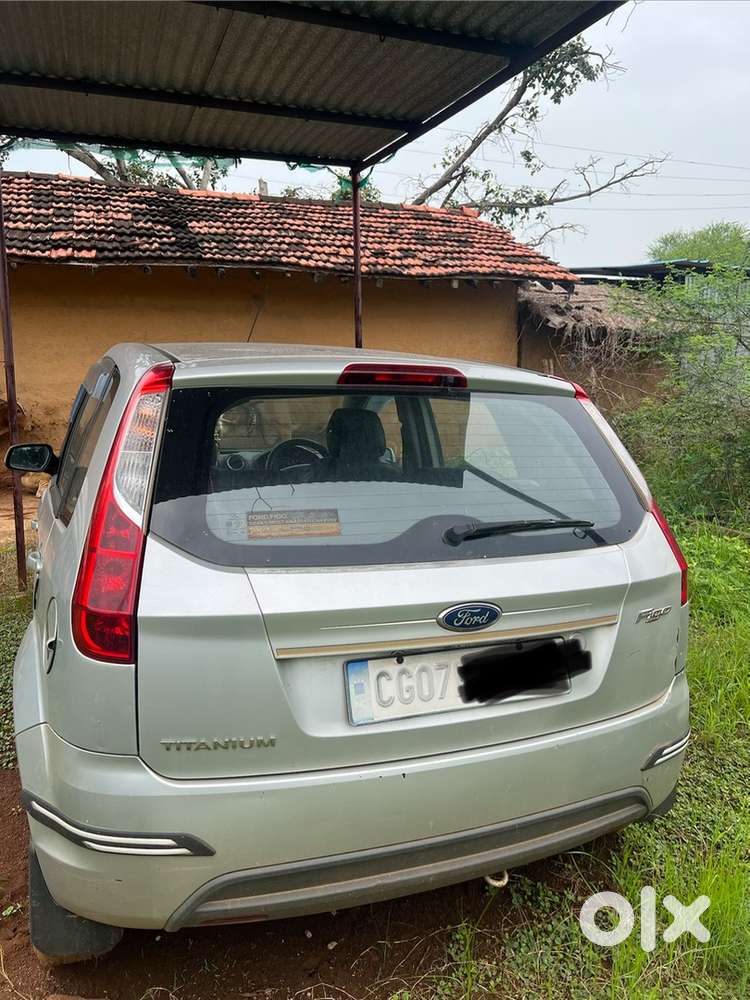 2011 Ford Figo Petrol