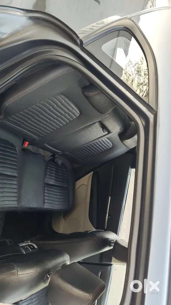 Kia Sonet 2023 Diesel 38000 Km Driven