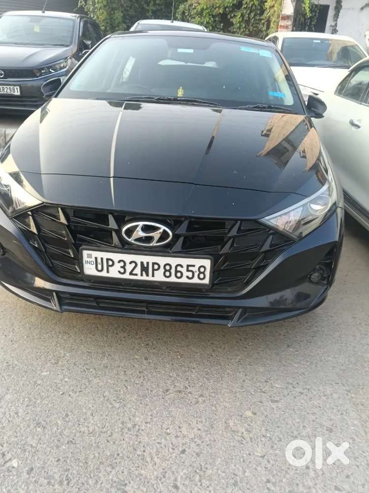 Hyundai I20 Asta (o) 1.2 Mt, 2023, Petrol