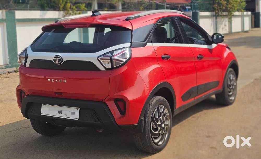 Tata Nexon 1.5 Revotorq Xm (s), 2022, Diesel