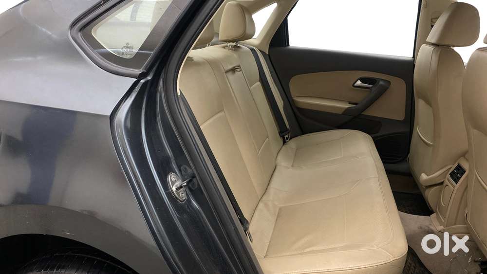 Volkswagen Vento 2010-2013 Petrol Highline At, 2017, Petrol