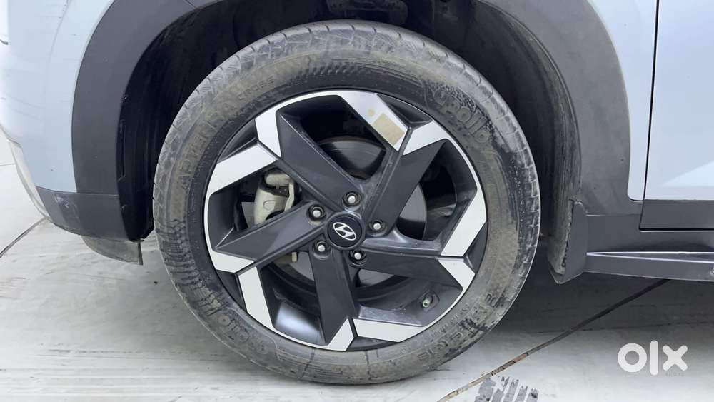 Hyundai Alcazar 2.0 Signature (o) Petrol At 7 Str, 2022, Petrol