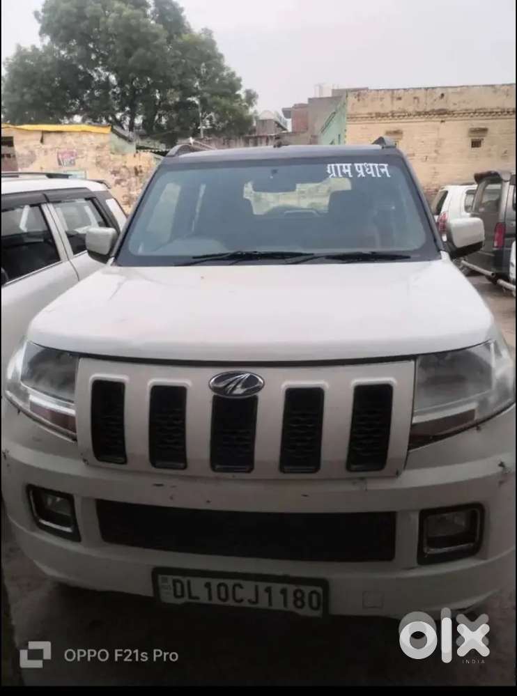 Mahindra Tuv 300 2017 Diesel Automatic