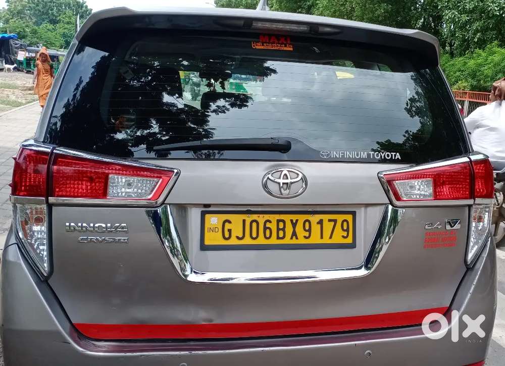 Toyota Innova Crysta 2016