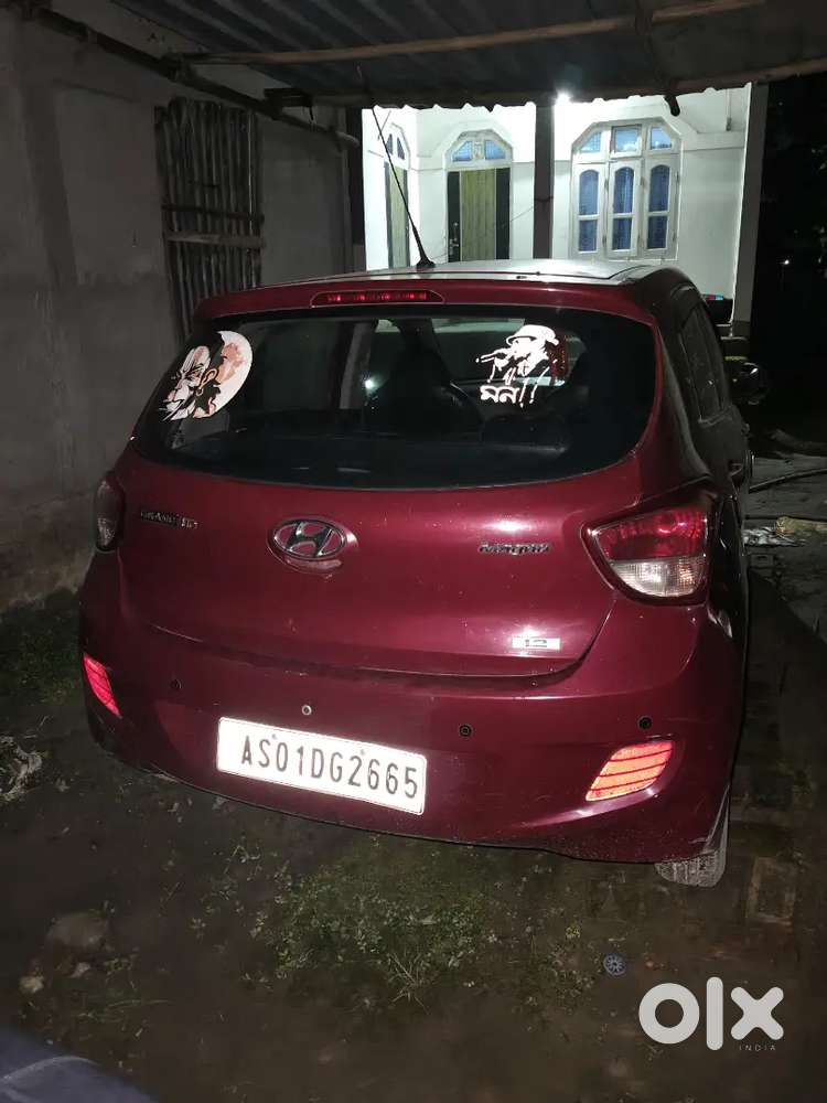Hyundai Grand I10 2017 Petrol 95000 Km Driven