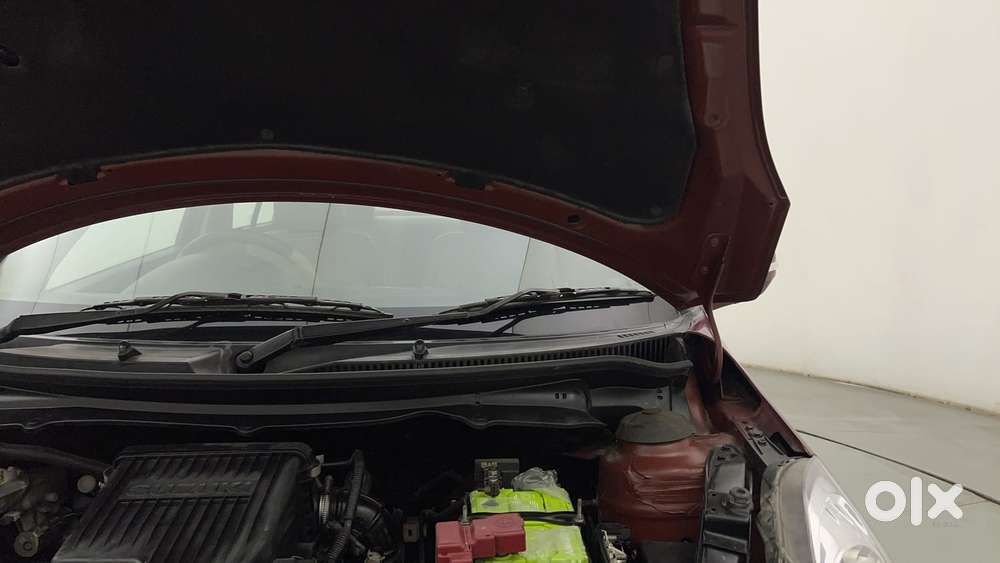 Maruti Suzuki Swift Dzire 1.3 Vxi, 2015, Petrol