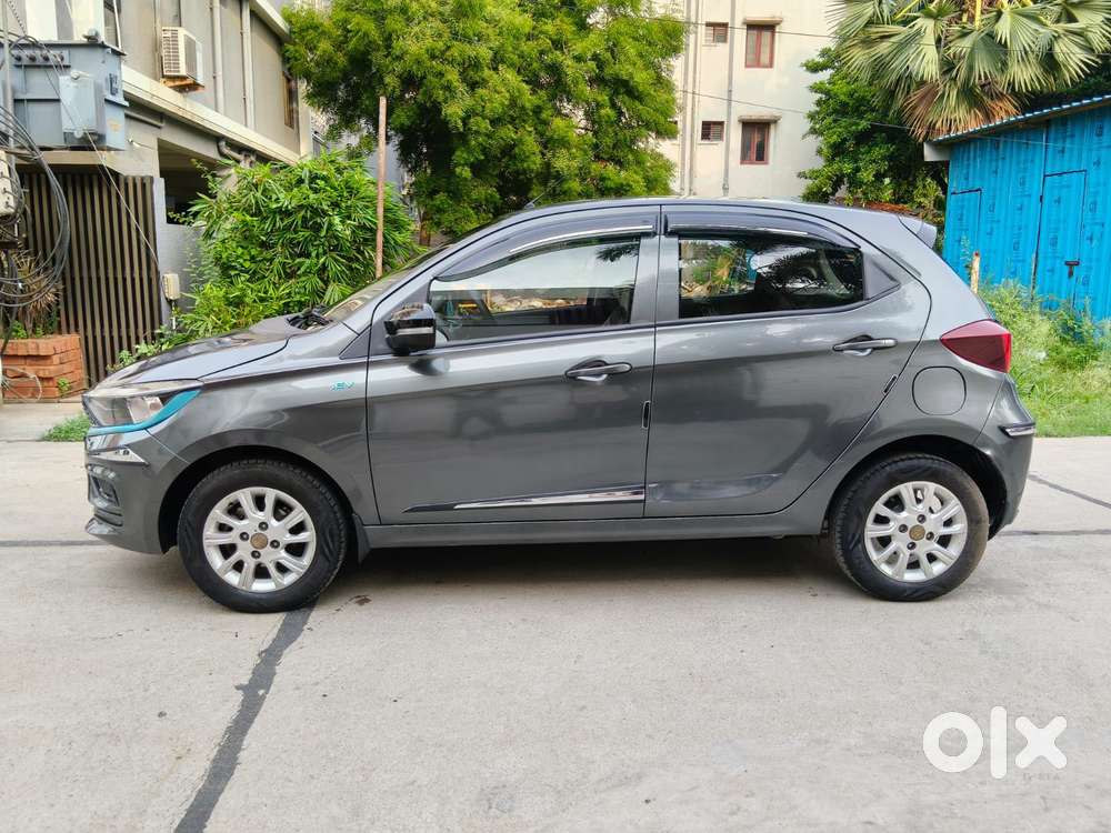 Tata Tiago EV XT LR, 2023, Electric - Photo 3