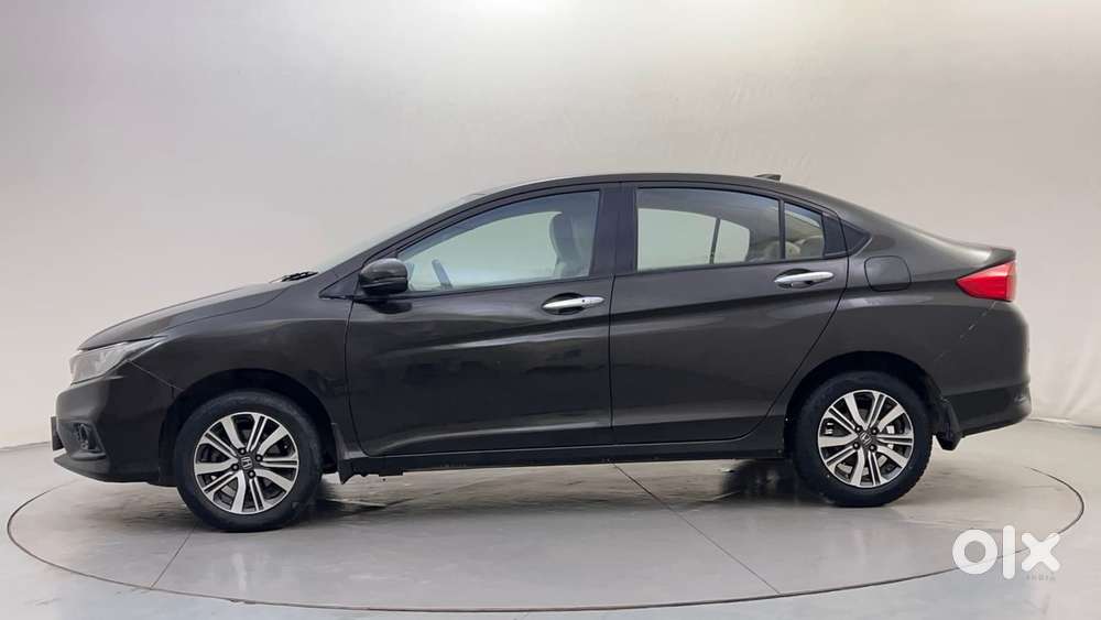 Honda City I-vtec V, 2018, Petrol