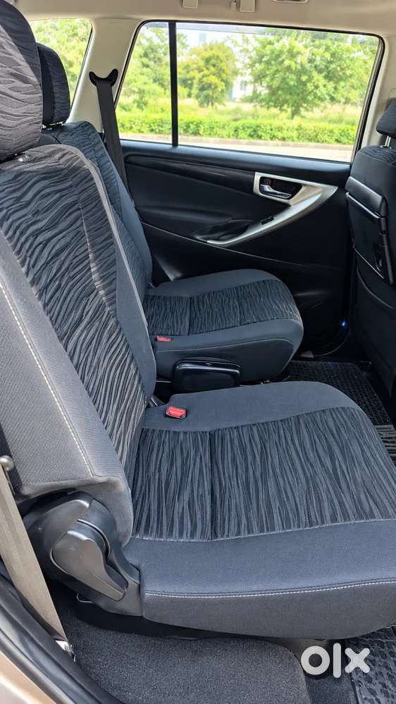 Toyota Innova Crysta 2.4 V 7 Str, 2019, Diesel