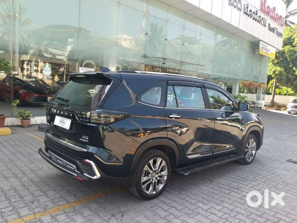 Toyota Innova Hycross 2.0 Zx (o) Hybrid 7 Str, 2024, Diesel