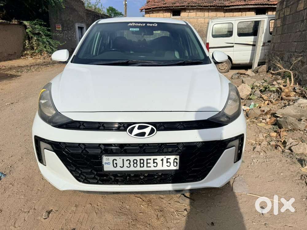 Hyundai Aura 2023 Top Model Push Button