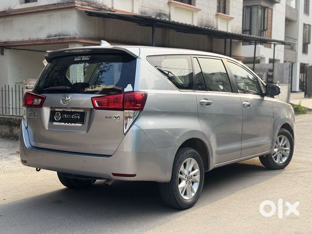 Toyota Innova Crysta