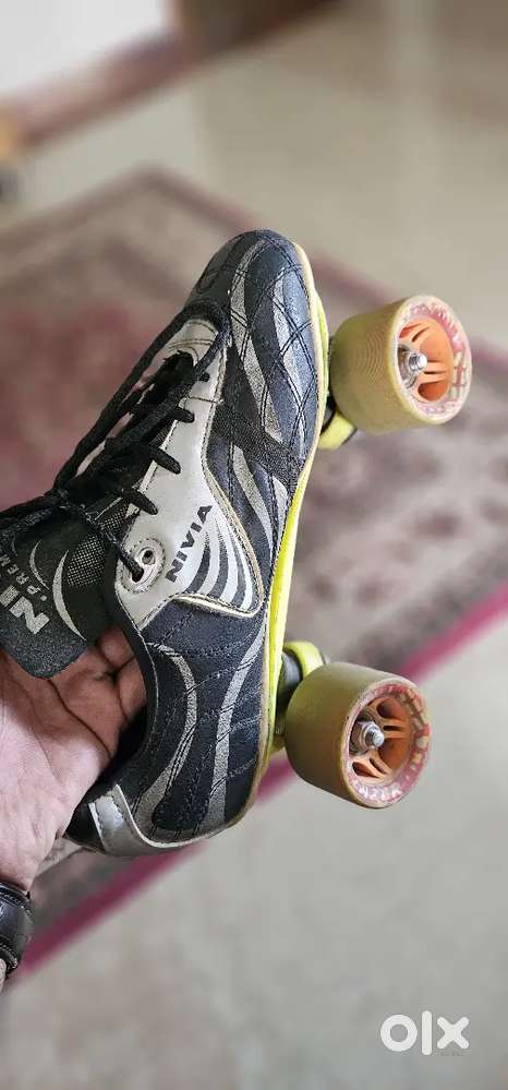 skating shoes