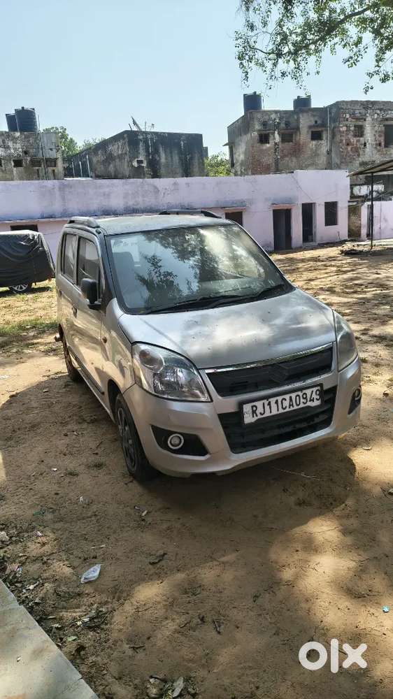 Maruti Suzuki Wagon R Lxi 2011 December Model