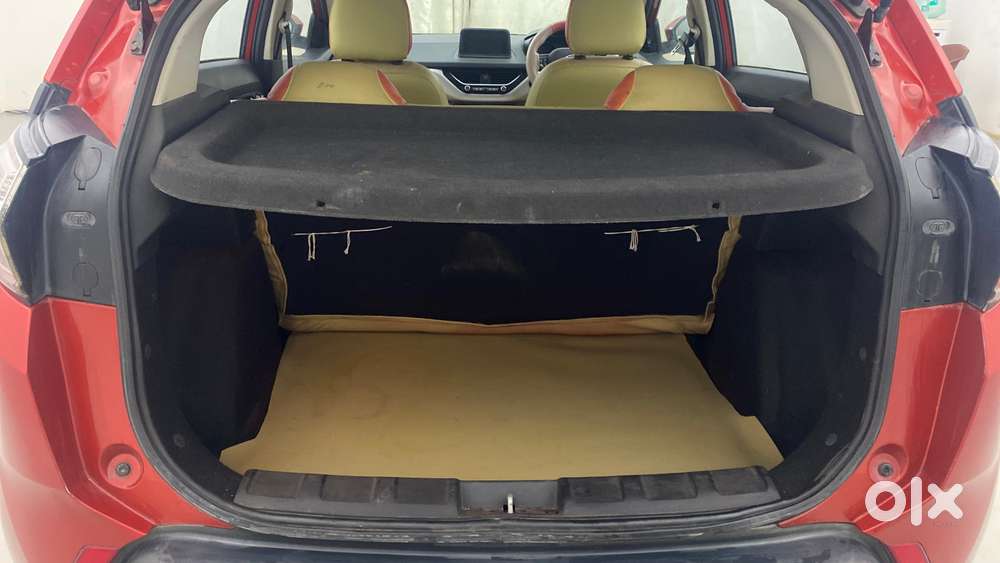 Tata Nexon 1.2 Revotron Xz Plus, 2018, Petrol