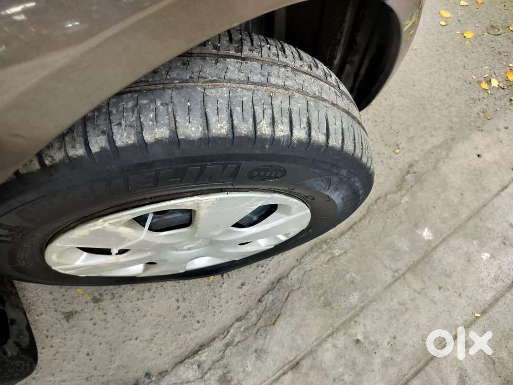 Maruti Suzuki Ritz Vxi, 2013, Petrol