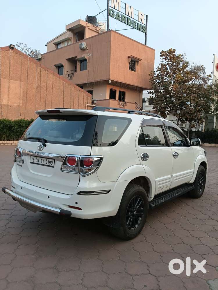 Toyota Fortuner 3.0 4x4 Manual, 2015, Diesel