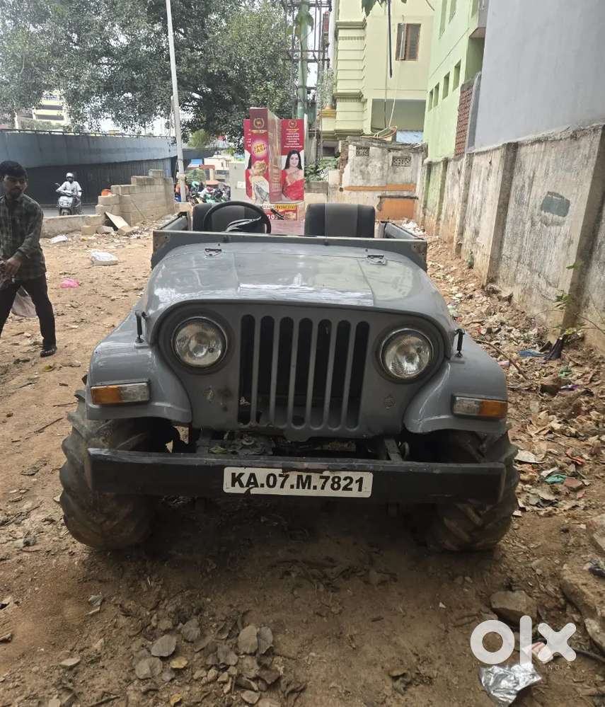 Mahindra Jeep 1998 2.1 Dp