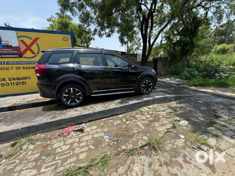 Mahindra Xuv500 W11 Option, 2019, Diesel