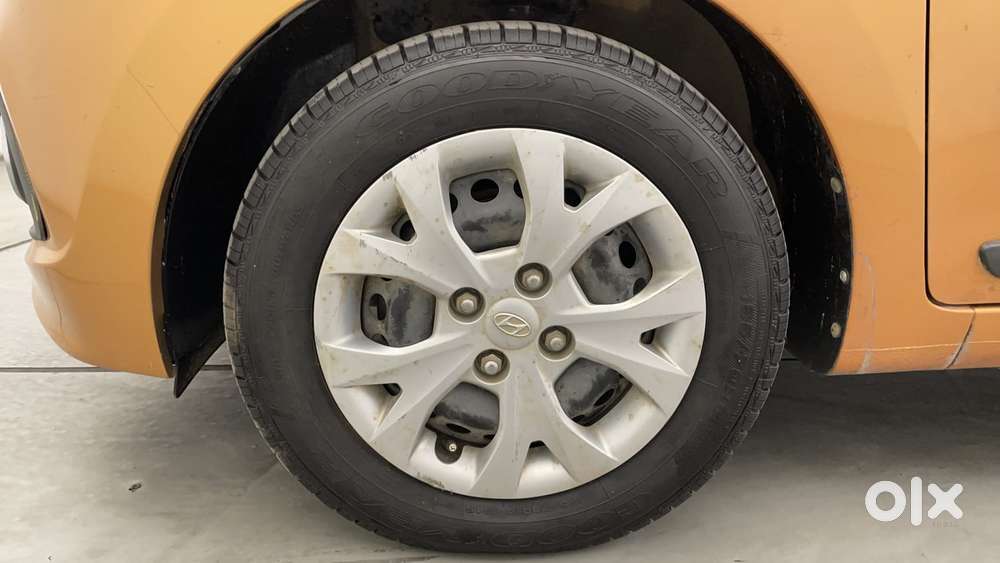 Hyundai Grand I10 [2017-2020] 1.2 Kappa Vtvt Sportz At, 2014, Petrol