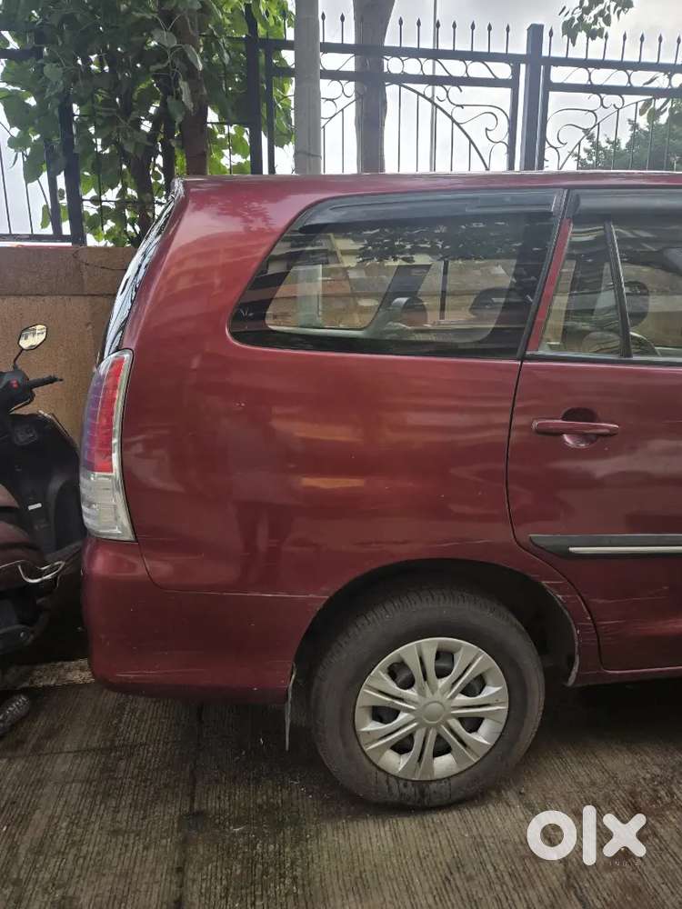 Toyota Innova 2.5 G 2010