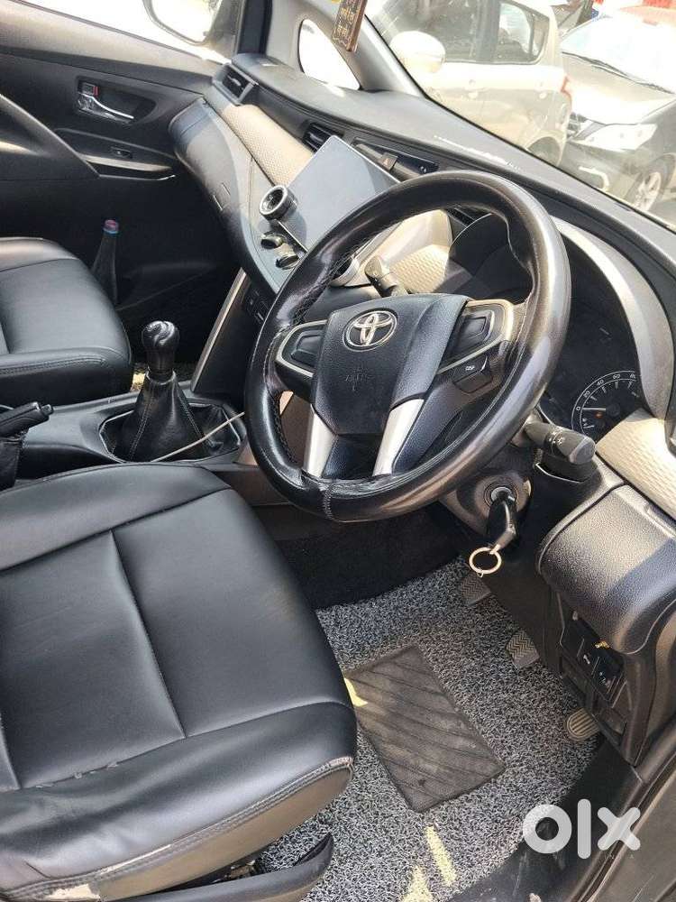Toyota Innova Crysta 2.7 Gx Mt, 2017, Diesel