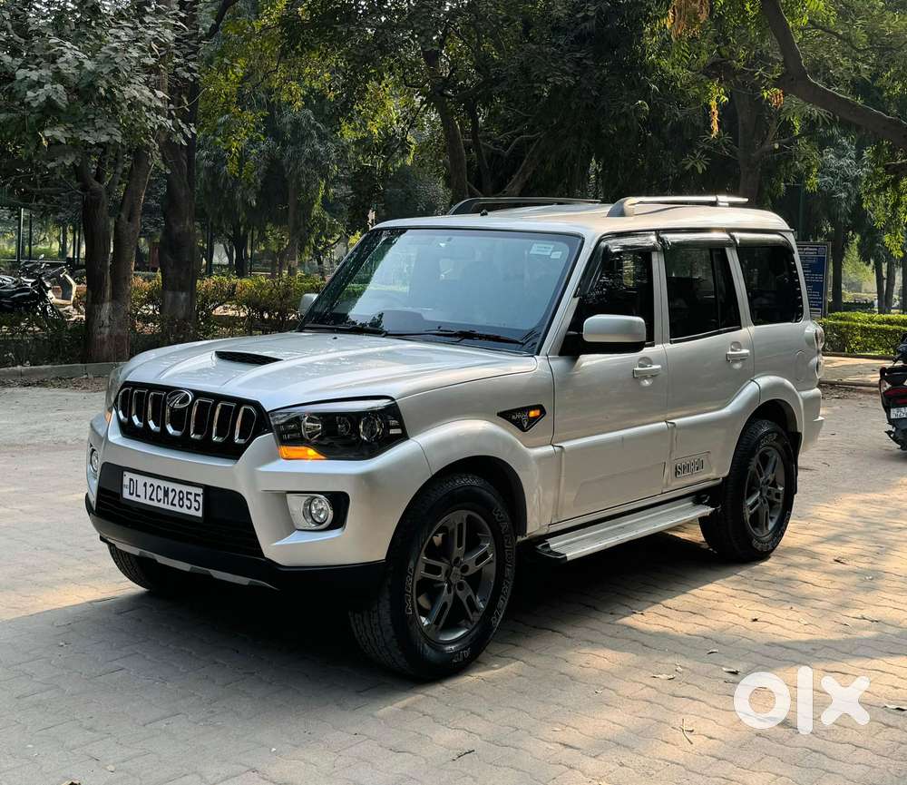 Mahindra Scorpio S4 7 Seater, 2017, Diesel