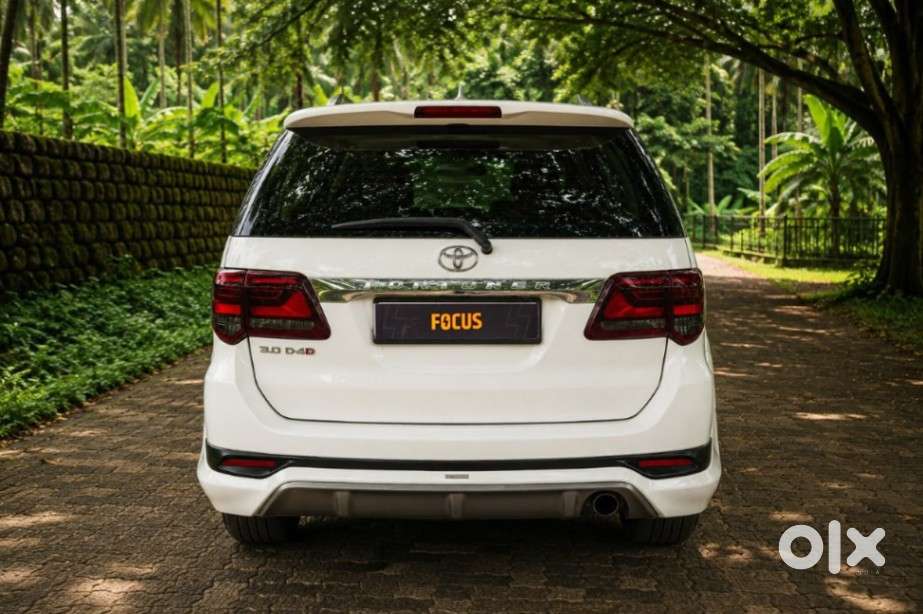 Toyota Fortuner, 2013, Diesel