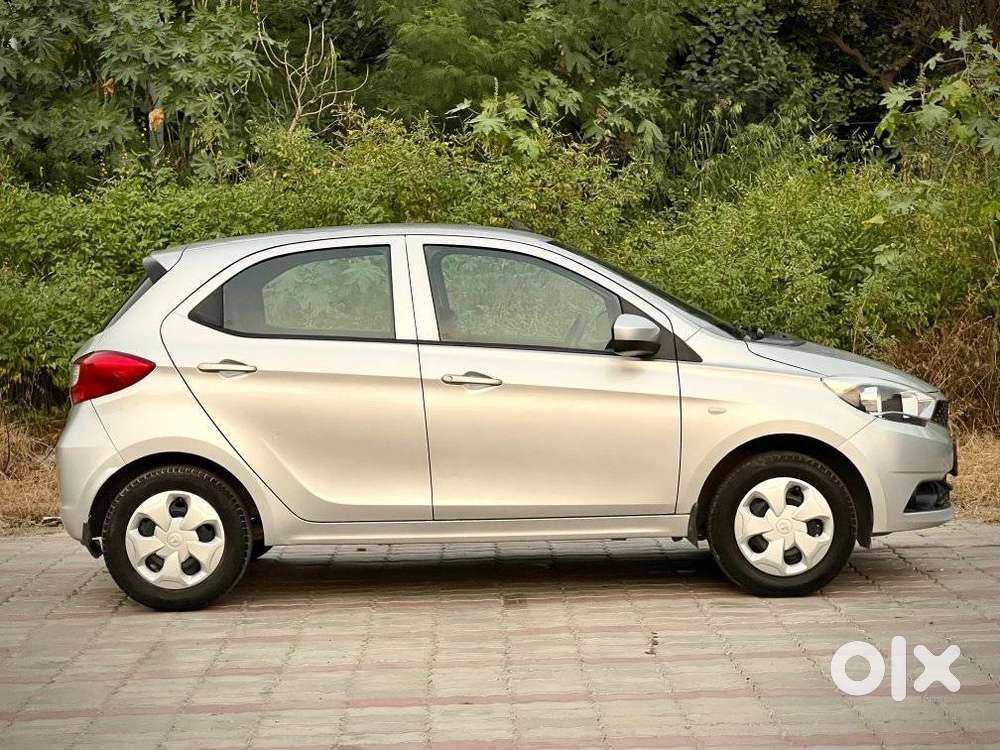 Tata Tiago 1.2 Revotron Xt, 2018, Petrol