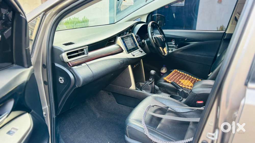 Toyota Innova Crysta 2.4 Z 7 Str, 2017, Diesel