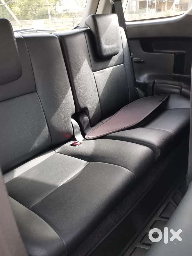 Toyota Fortuner 4x2 At 2.7 Petrol, 2025, Petrol