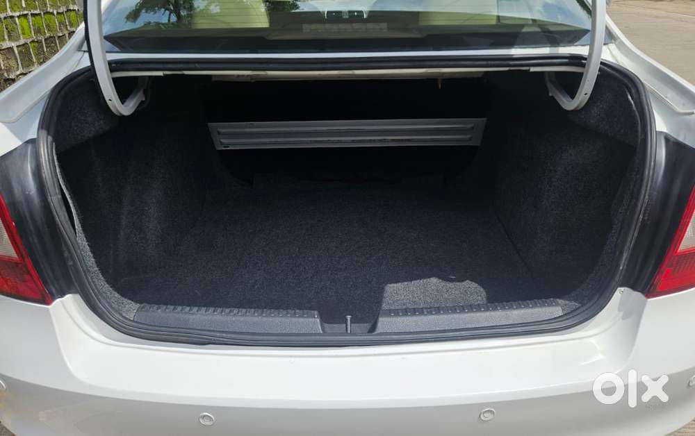 Skoda Rapid 1.5 Tdi At Ambition With Alloy Wheel, 2015, Diesel