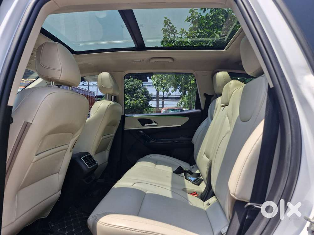Mahindra Xuv700 2.2 Ax 7 Diesel At Luxury Pack Str, 2023, Diesel