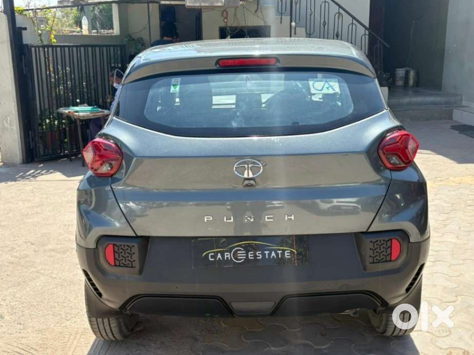 Tata Punch Accomplished, 2023, Petrol