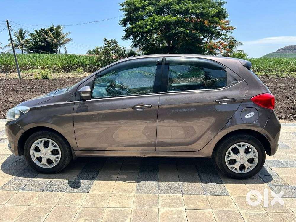 Tata Tiago, 2016, Petrol